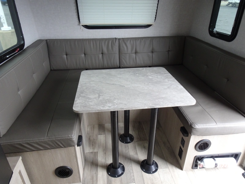 2022 FLAGSTAFF E-PRO 16BH