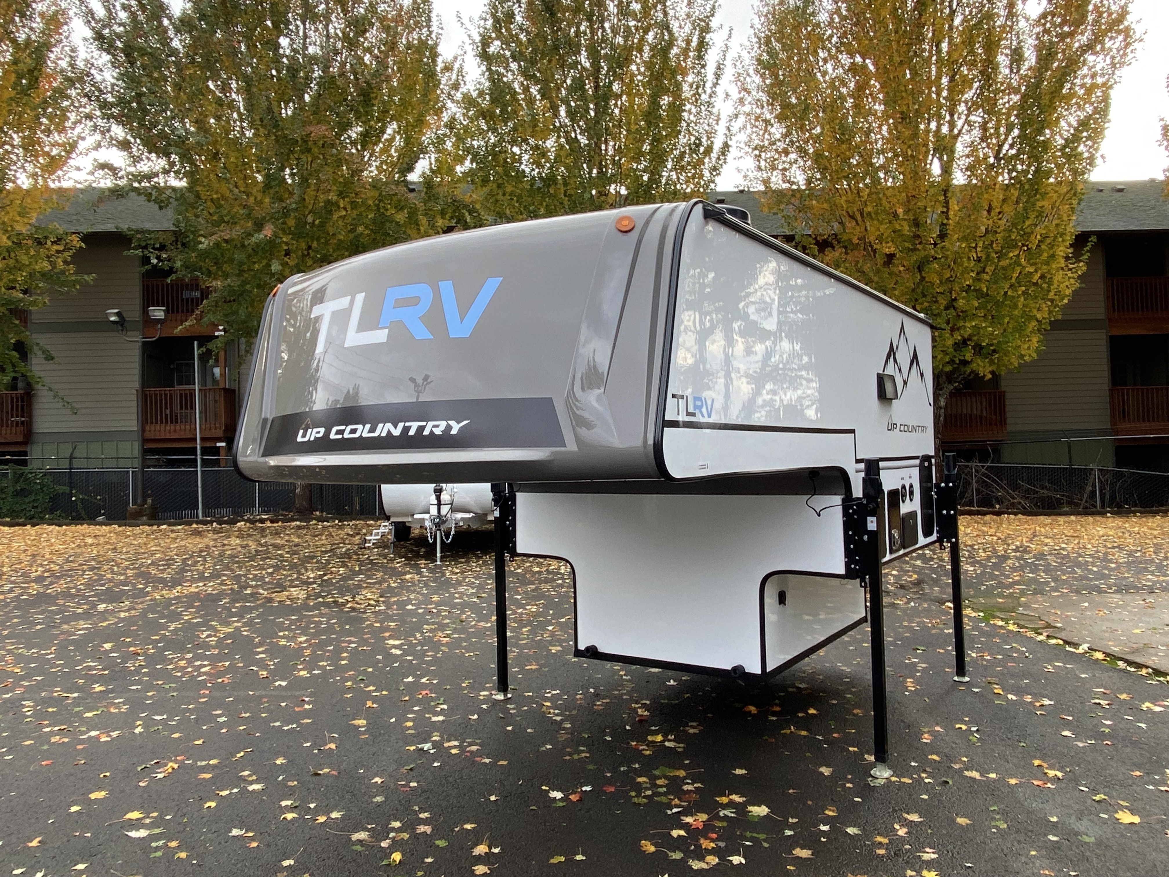 2025 Travel Lite UP COUNTRY 650U in tualatin OR