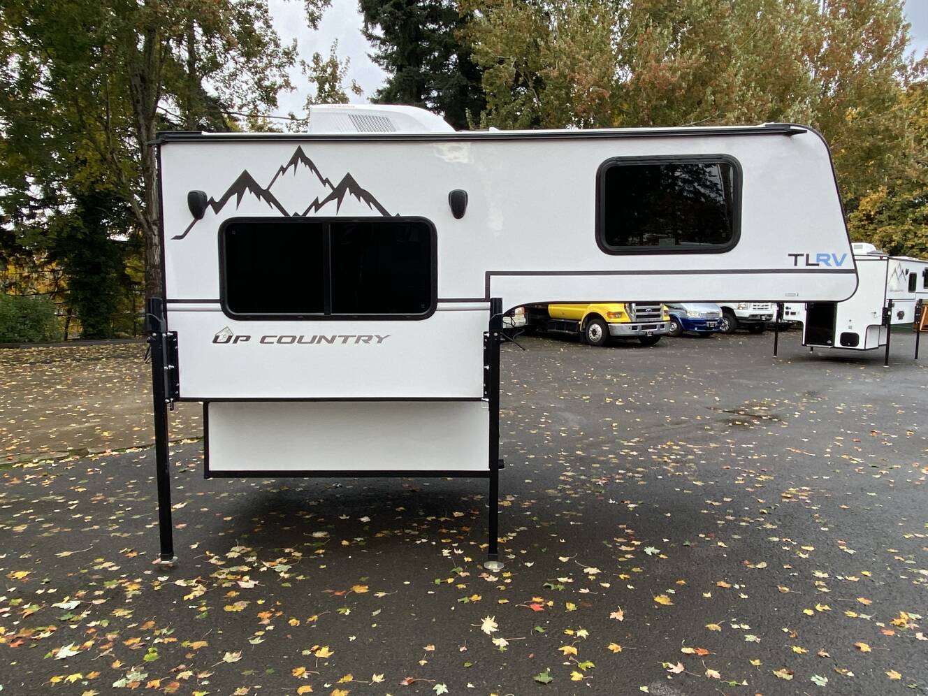 A photo of this 2025 Travel Lite UP COUNTRY 650U