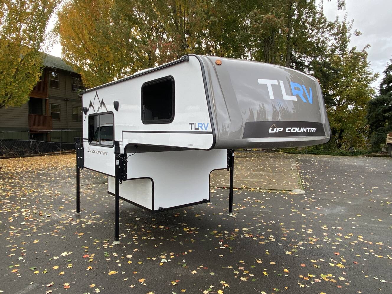 A photo of this 2025 Travel Lite UP COUNTRY 650U