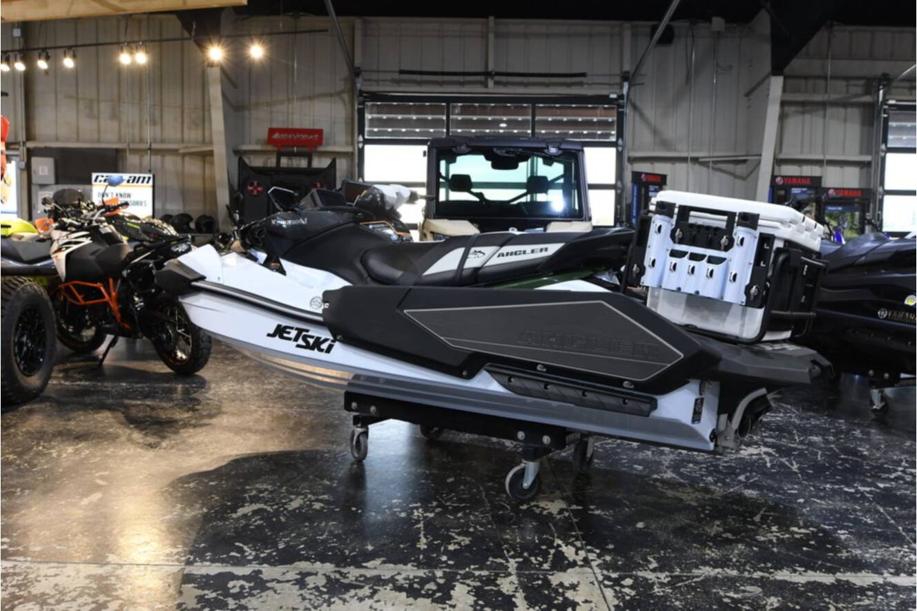 A photo of this 2025 Kawasaki Ultra® 160LX-S Angler