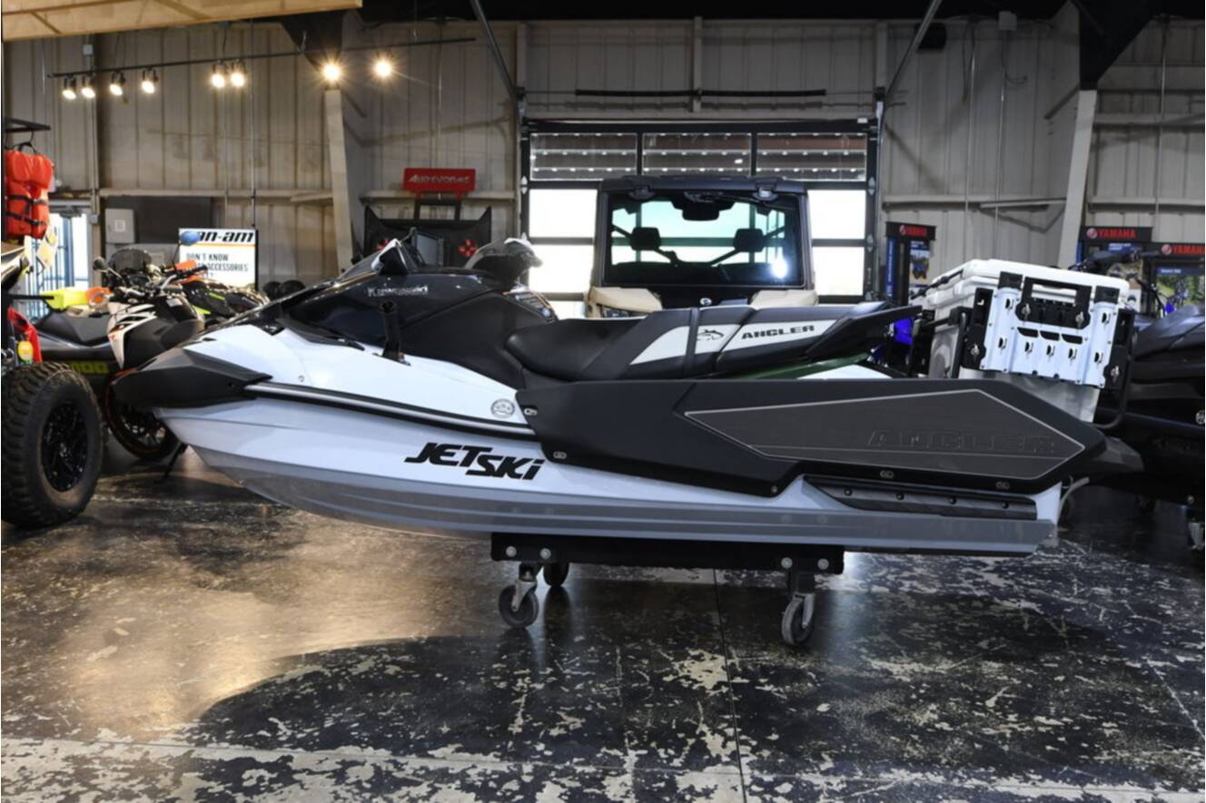 A photo of this 2025 Kawasaki Ultra® 160LX-S Angler