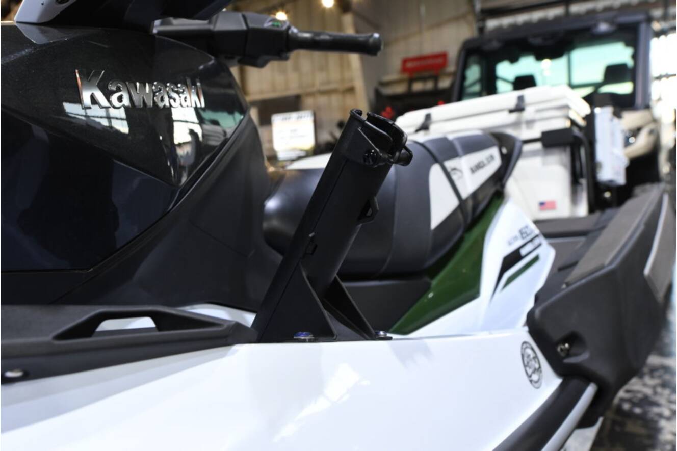 A photo of this 2025 Kawasaki Ultra® 160LX-S Angler