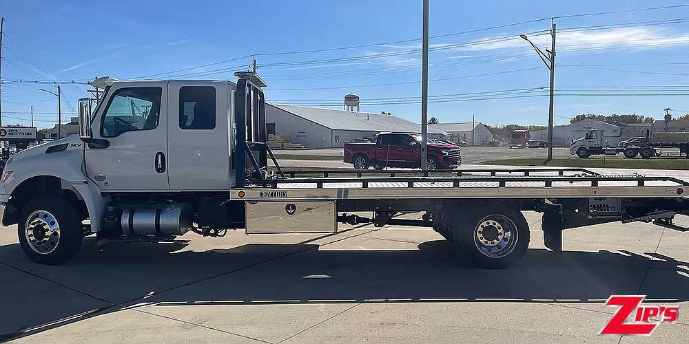 2025 INTERNATIONAL MV in New Hampton, IA