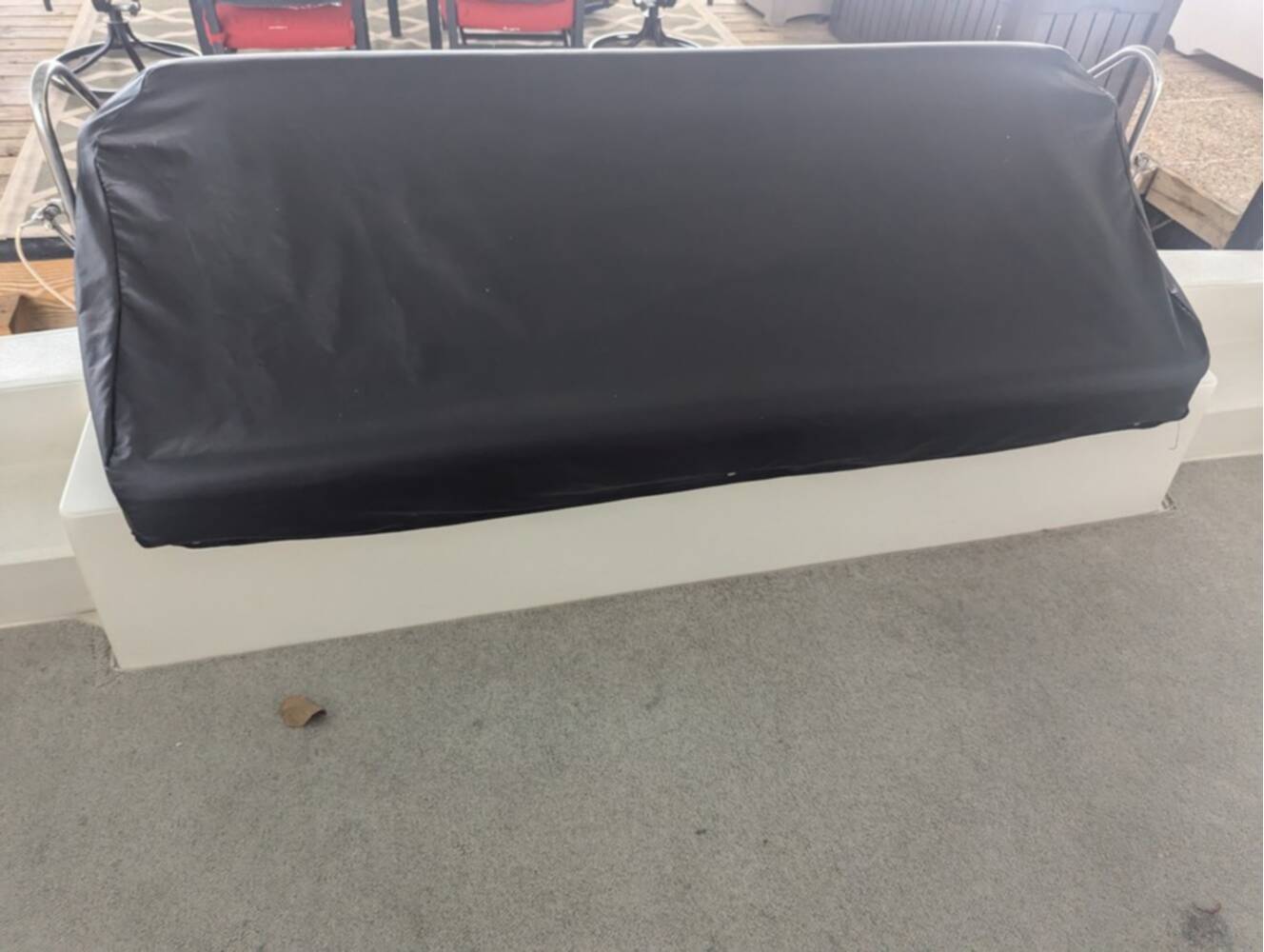 A photo of this 1997 Carver Santego 380