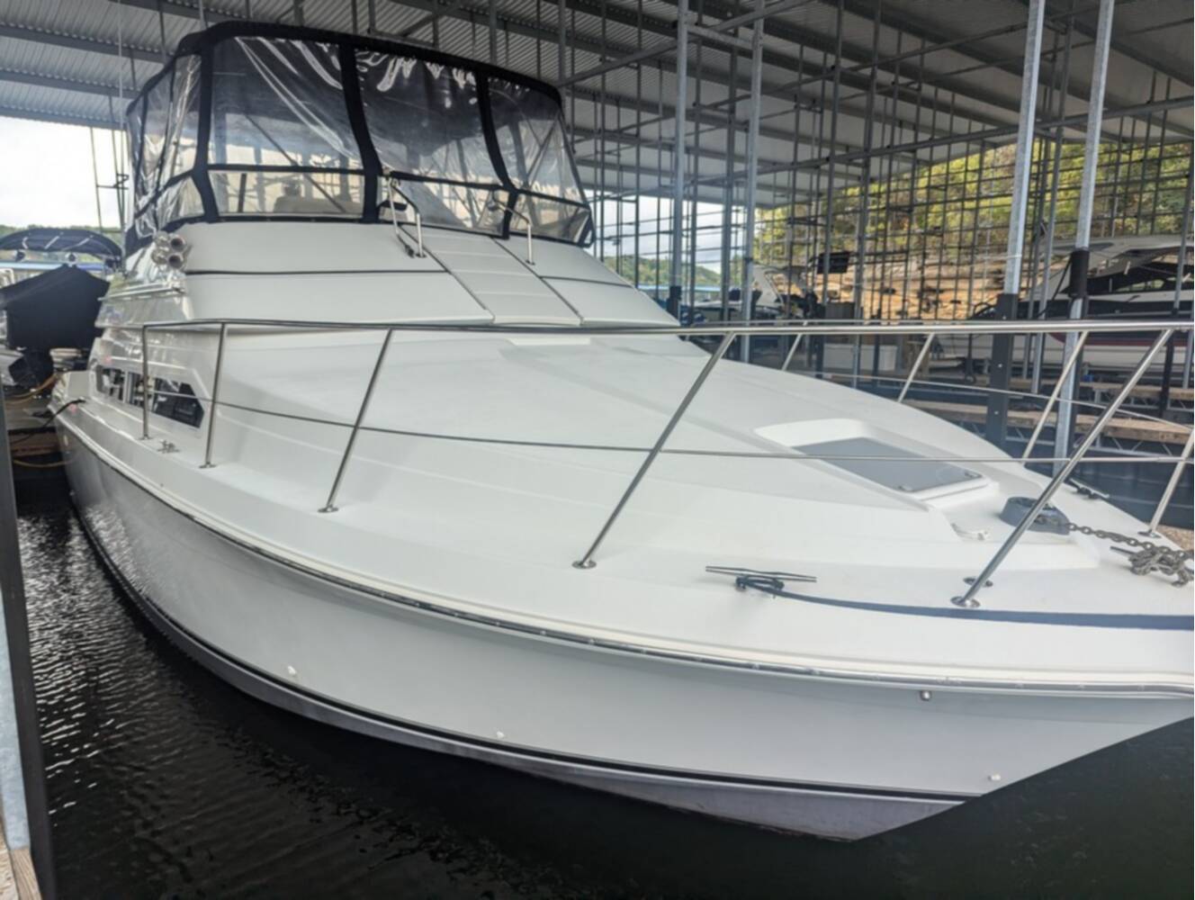 A photo of this 1997 Carver Santego 380