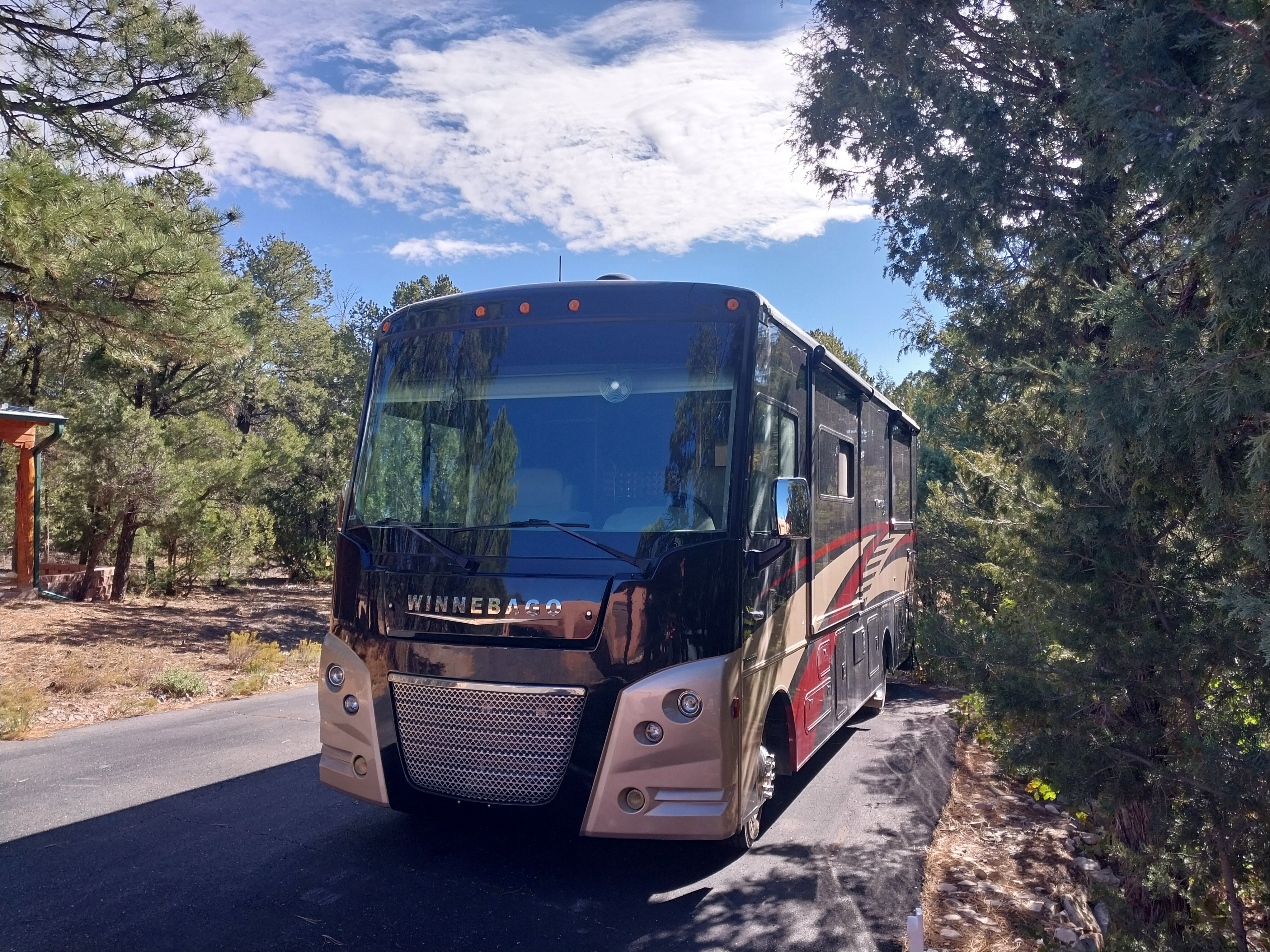2019 Winnebago VISTA LX 27N in tijeras NM