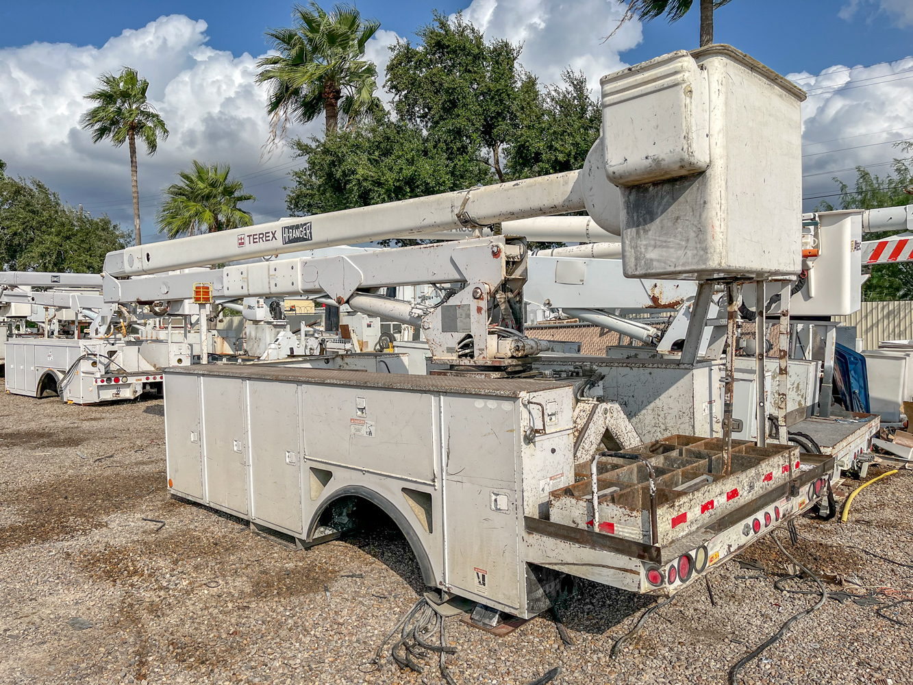 2007 HI-RANGER 5FC-55 in Mcallen, TX