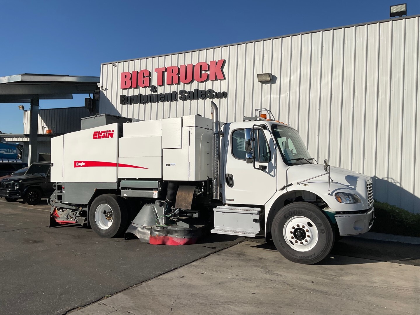 2017 FREIGHTLINER BUSINESS CLASS M2 in Fontana, CA