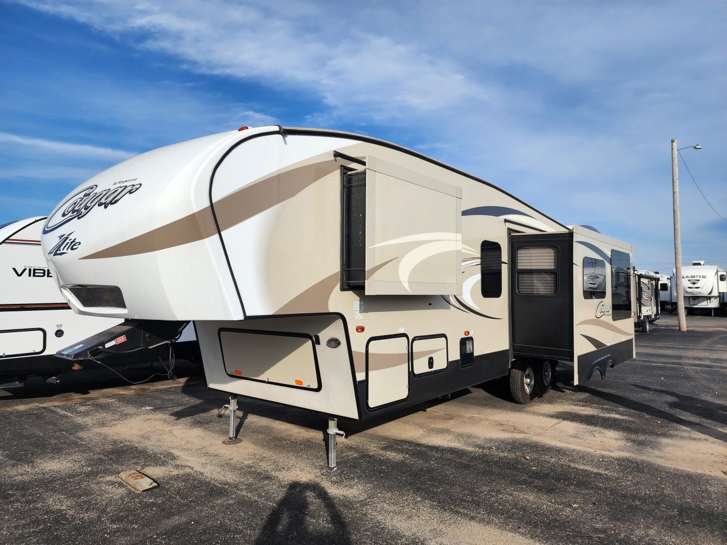 2017 Keystone Cougar X-lite 28RKS in east peoria IL