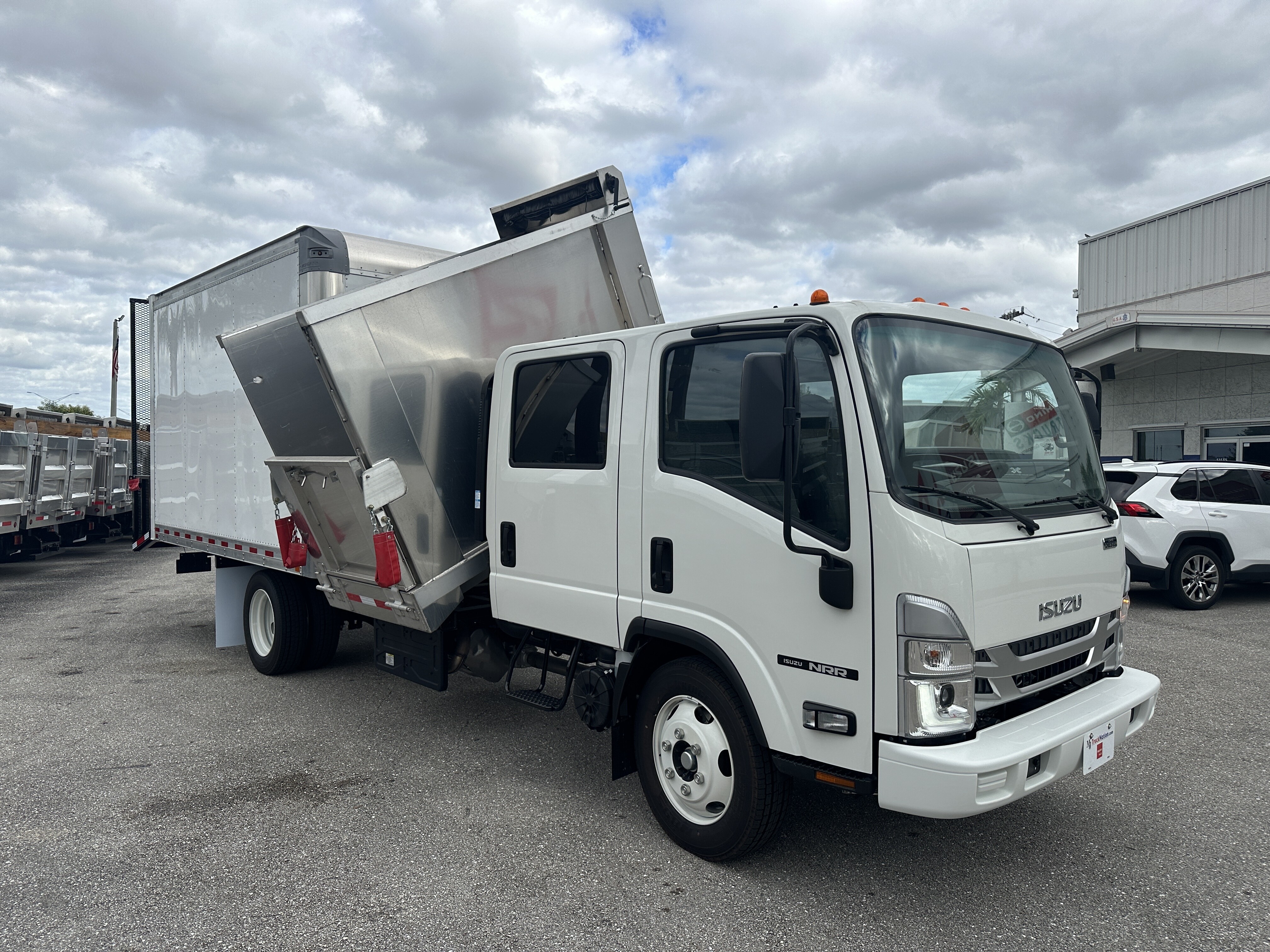 2026 ISUZU NRR in Riviera Beach, FL