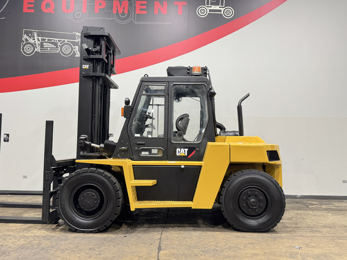 2003 CATERPILLAR DP80 in Cary, IL