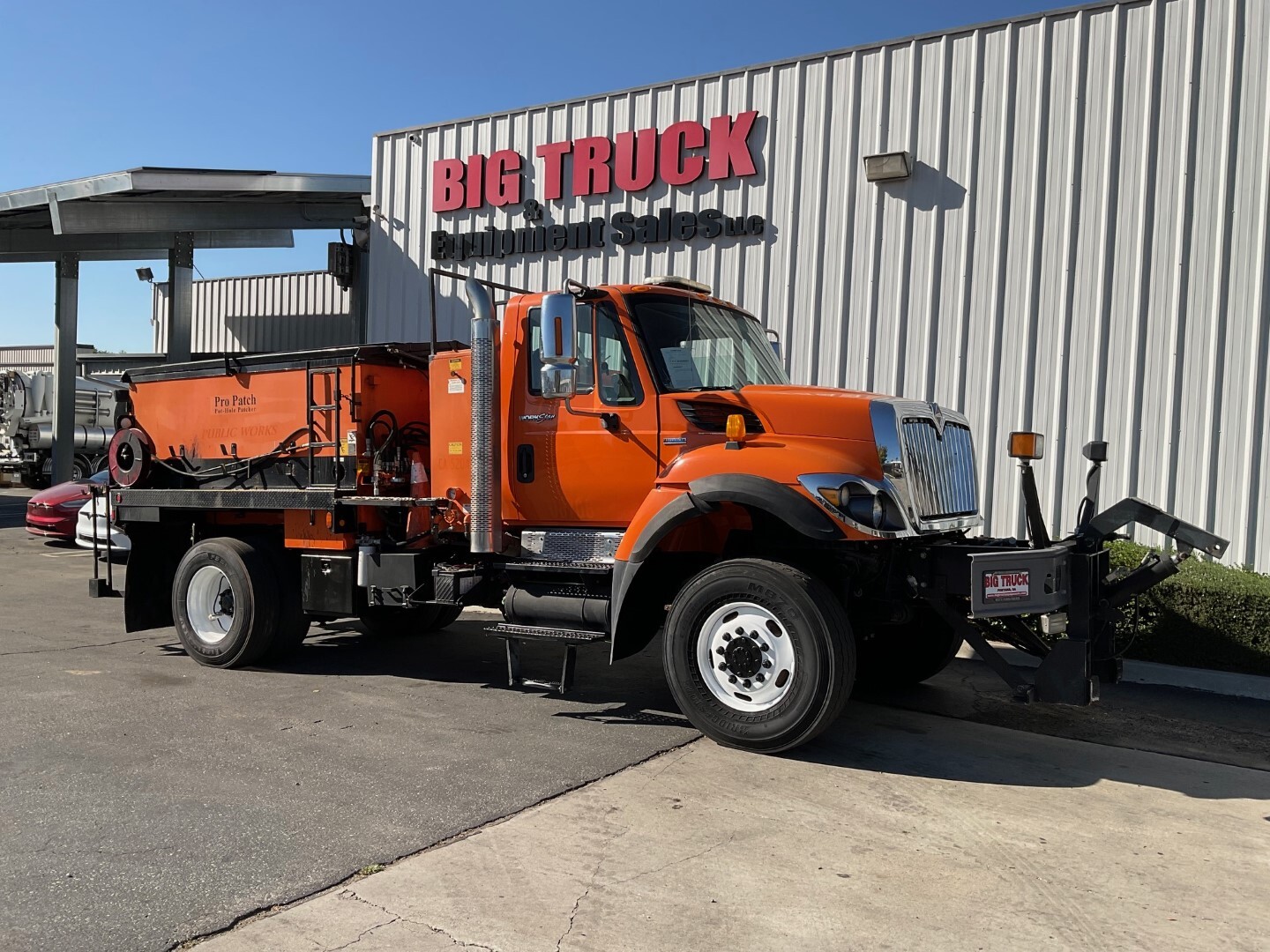 2009 INTERNATIONAL 7400 in Fontana, CA