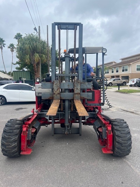 2005 MOFFETT M5500 in Dunedin, FL