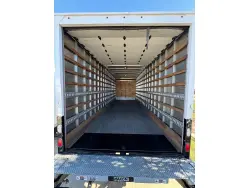2022 FREIGHTLINER BUSINESS CLASS M2 106