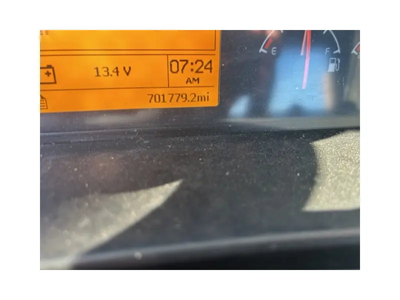 2007 VOLVO 670