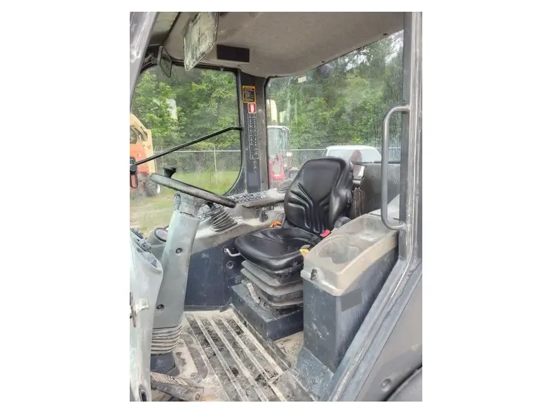 2018 JOHN DEERE 204L