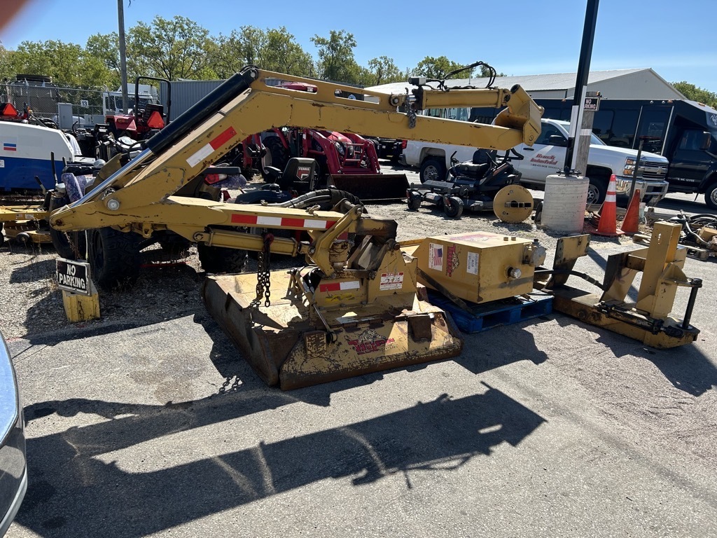2003 TIGER 22 ft boom mower E in Joliet, IL