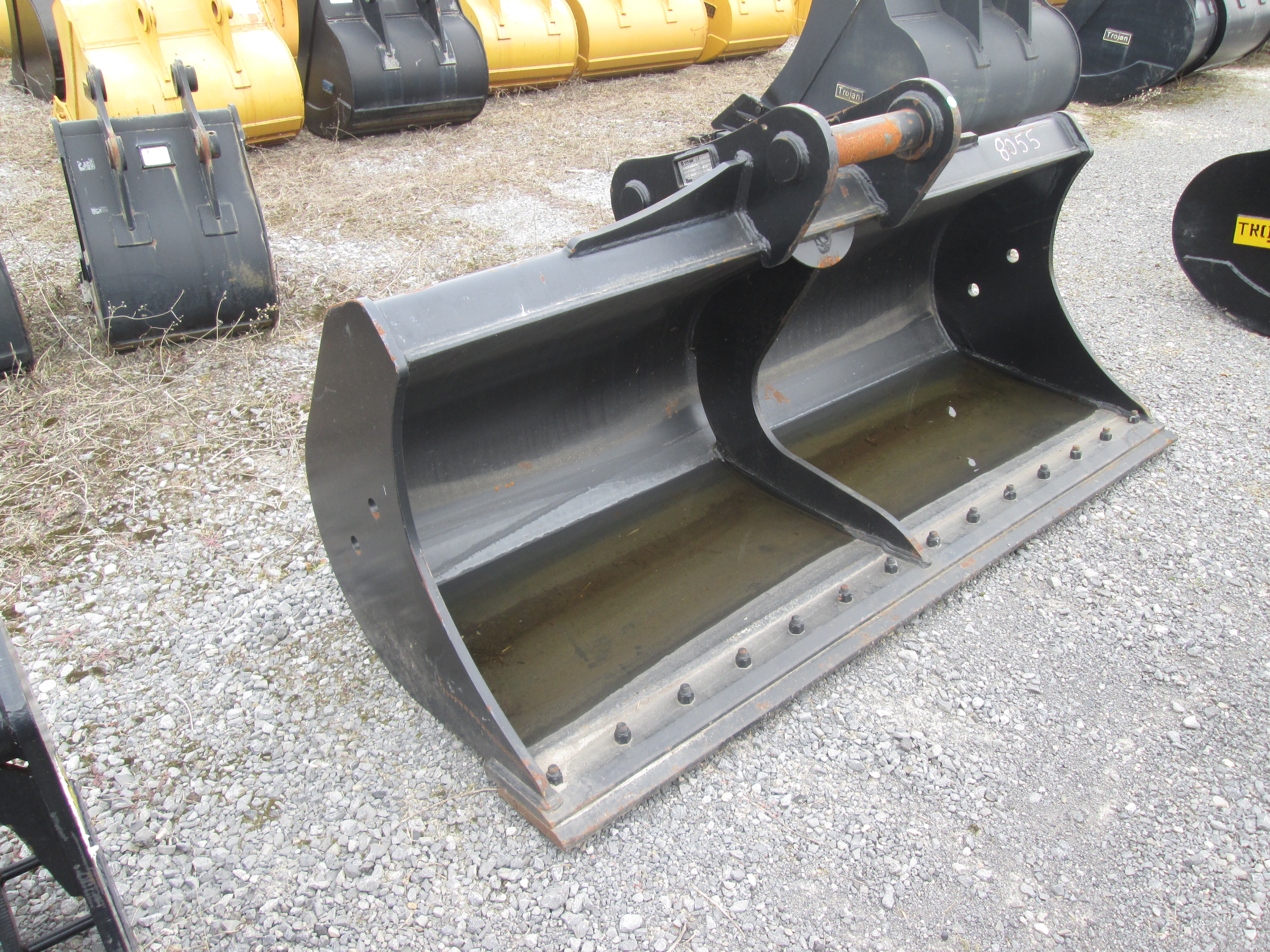 TITAN DITCHING BUCKET in Weedsport, NY