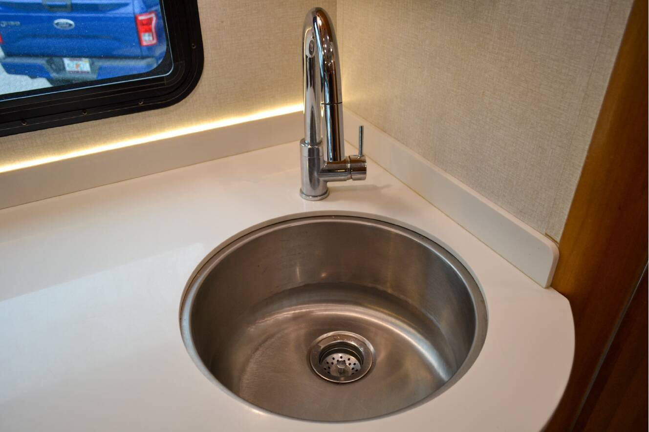 A photo of this 2019 Tiffin Motorhomes WAYFARER 24 TW