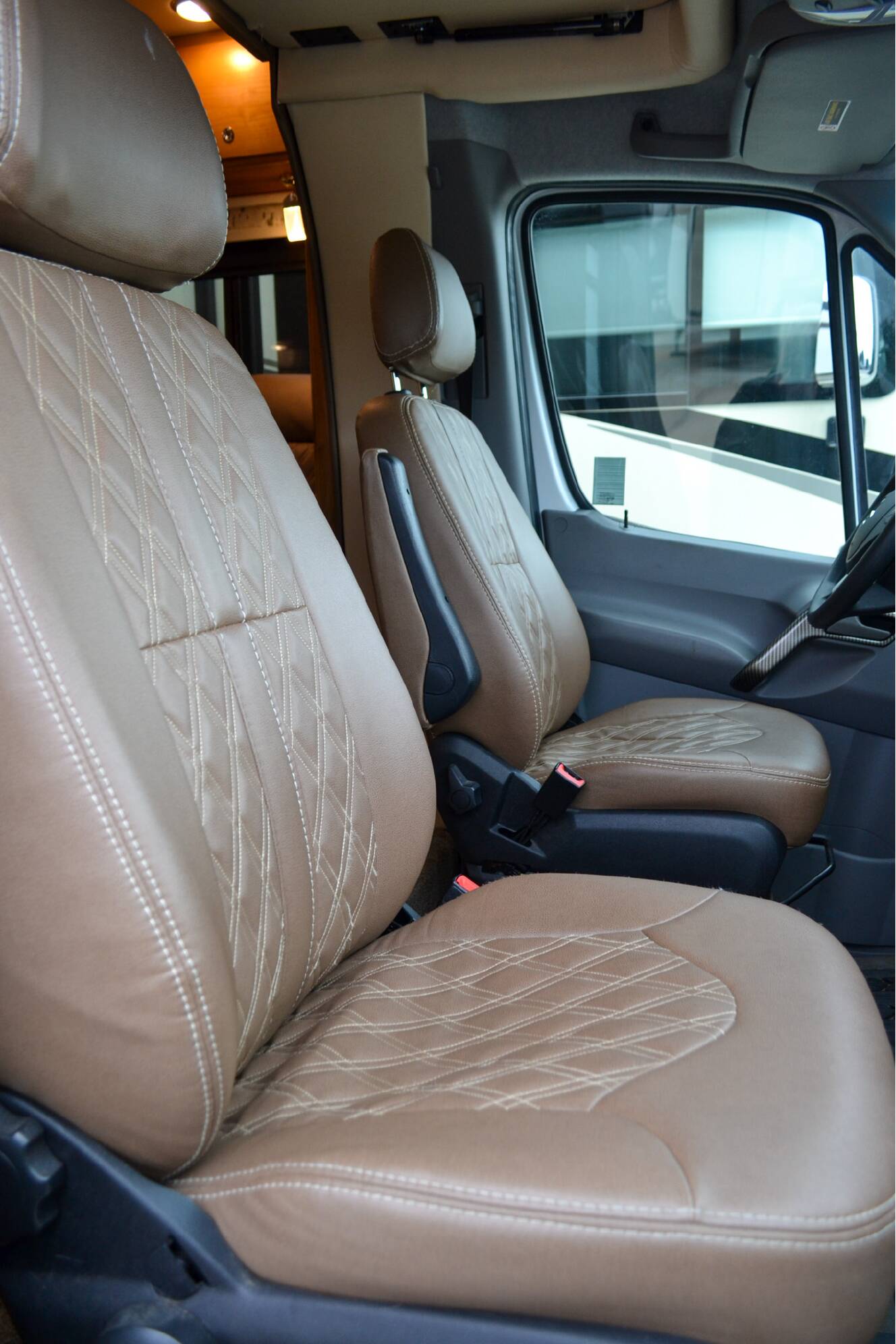 A photo of this 2019 Tiffin Motorhomes WAYFARER 24 TW