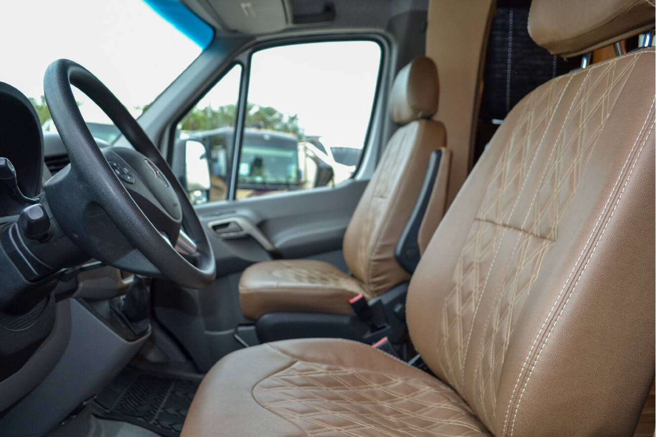A photo of this 2019 Tiffin Motorhomes WAYFARER 24 TW