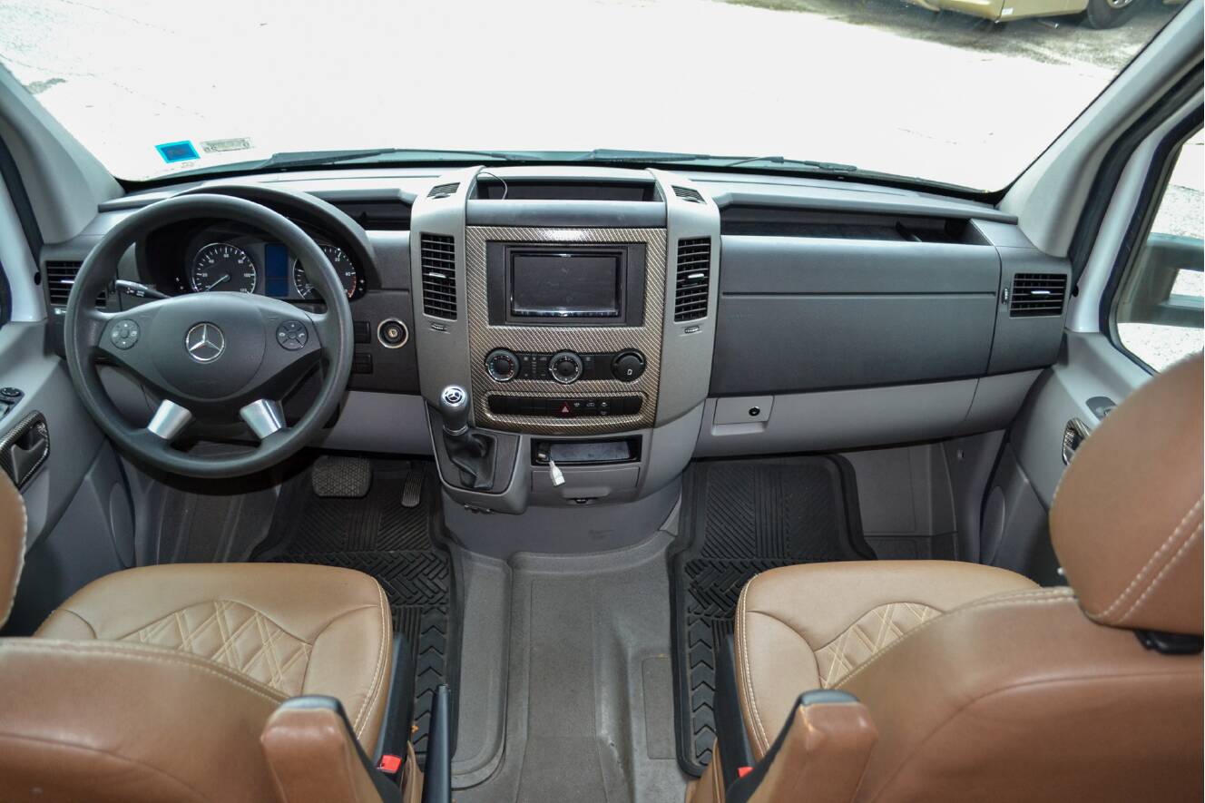 A photo of this 2019 Tiffin Motorhomes WAYFARER 24 TW
