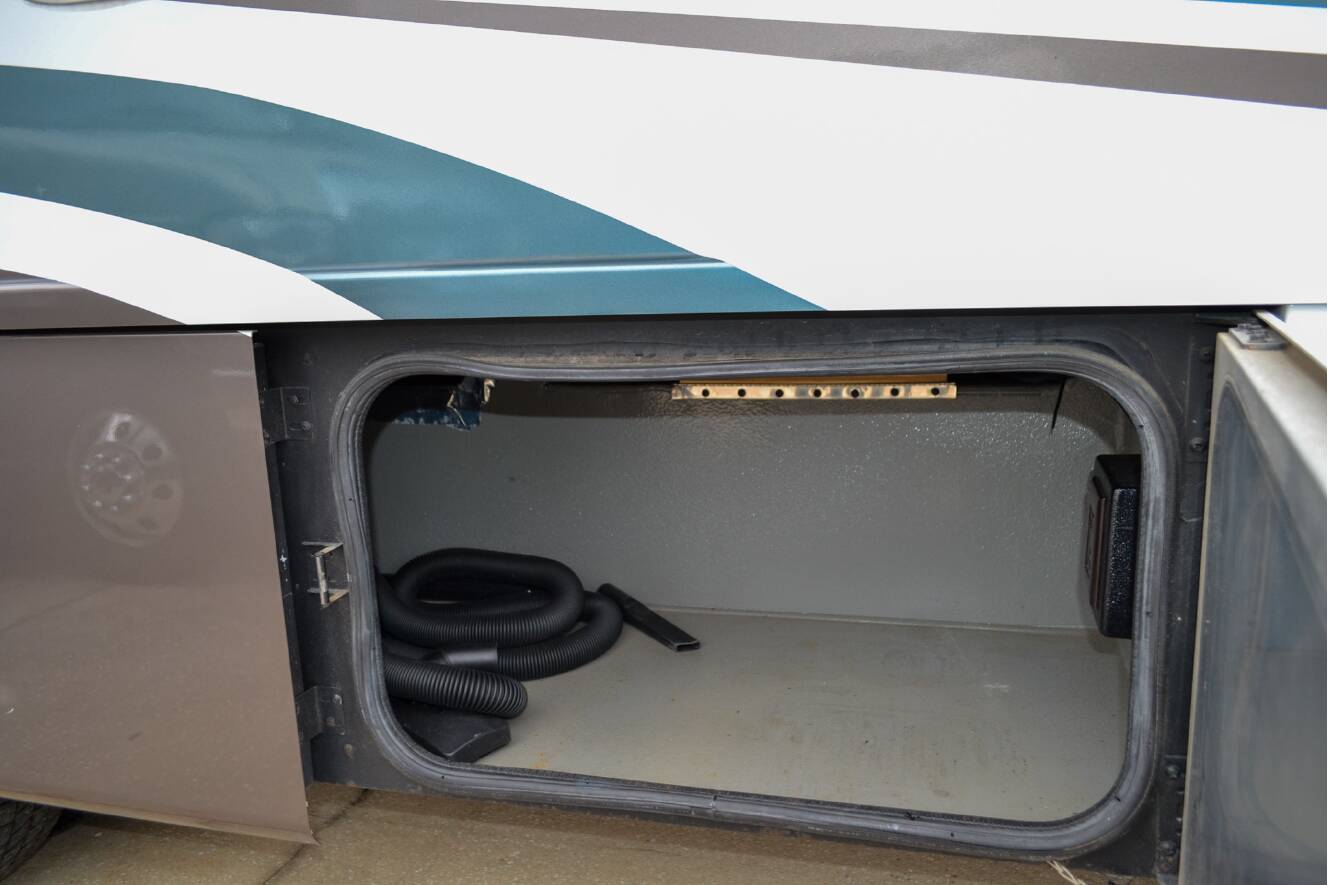 A photo of this 2019 Tiffin Motorhomes WAYFARER 24 TW