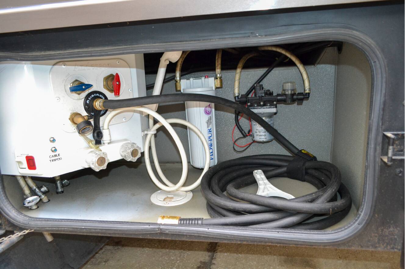 A photo of this 2019 Tiffin Motorhomes WAYFARER 24 TW