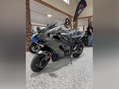 Gray Kawasaki Ninja Sportbike Motorcycles For Sale in New Jersey