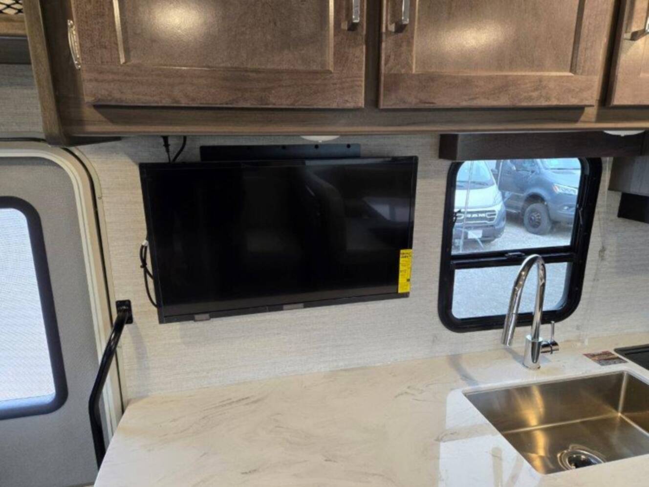 A photo of this 2025 Winnebago MINNIE WINNIE 31K