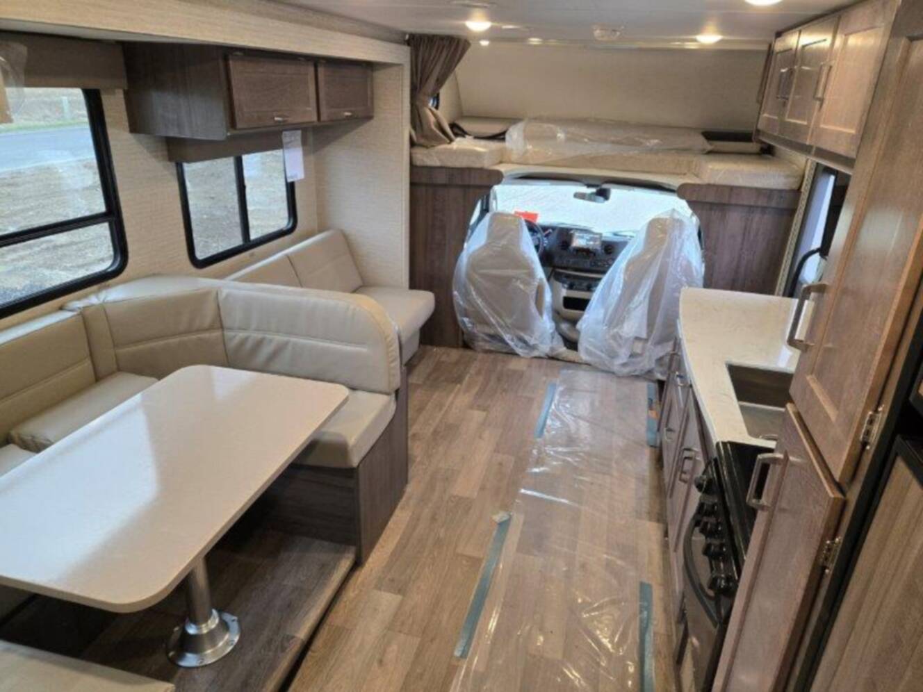 A photo of this 2025 Winnebago MINNIE WINNIE 31K