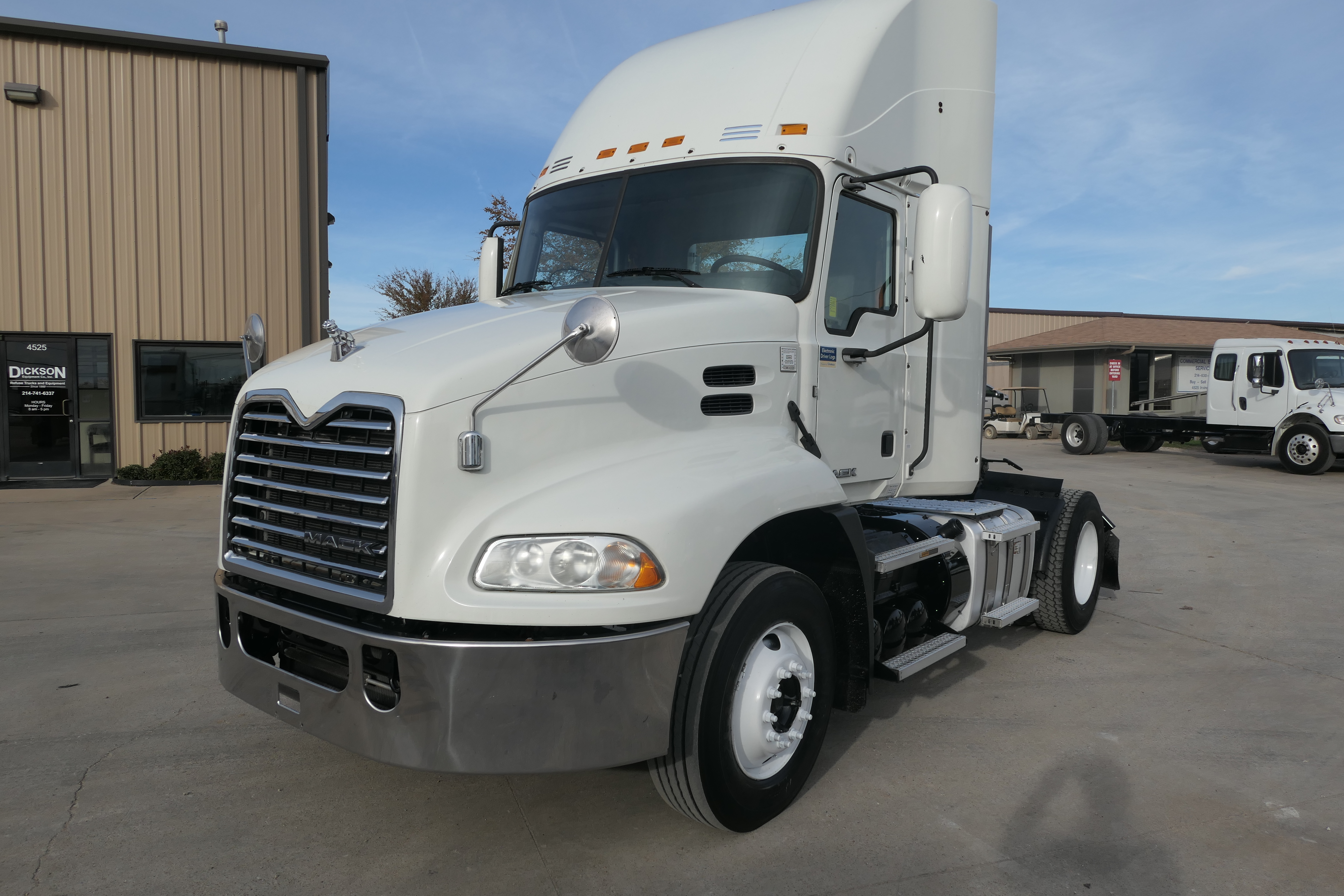2016 MACK CXU612 in Dallas, TX