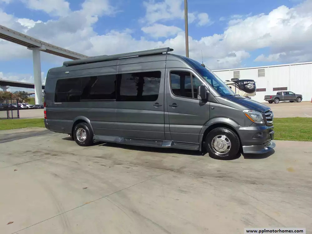 Rv Mercedes Weekender Sprinter Rv Camper Van For Sale 2017 Midwest