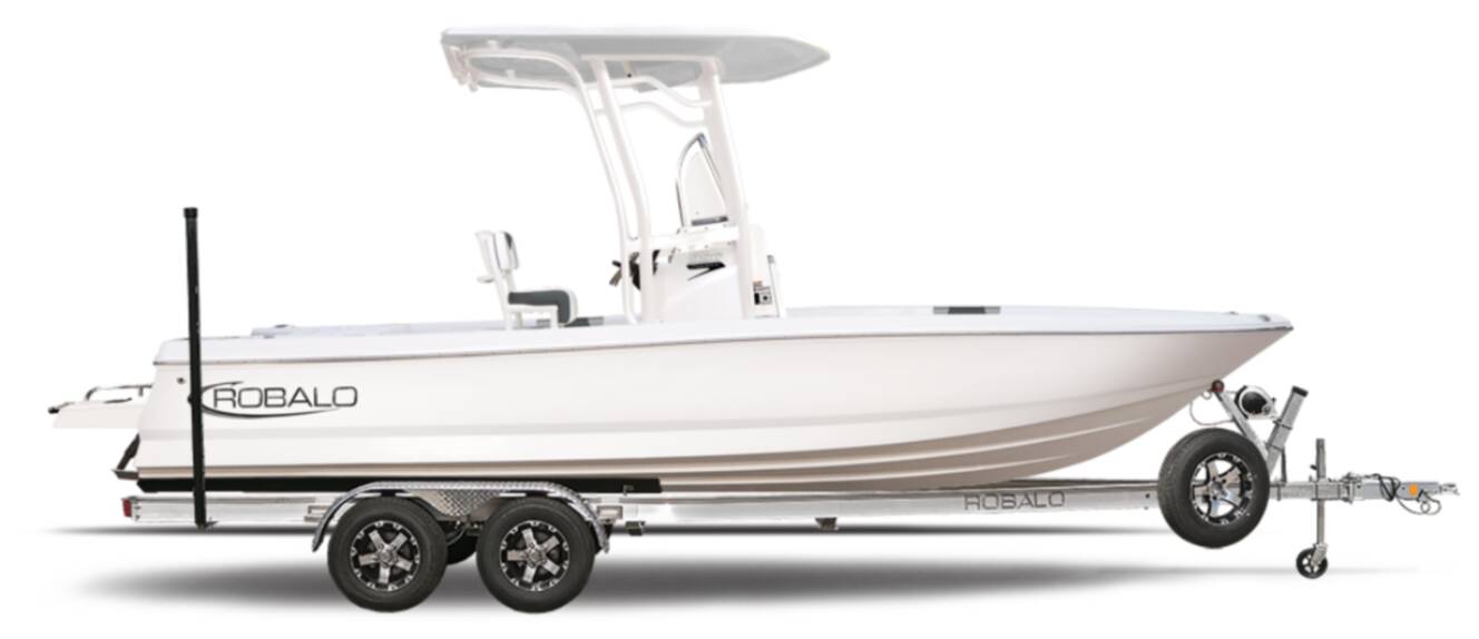 A photo of this 2024 Robalo 226 Cayman