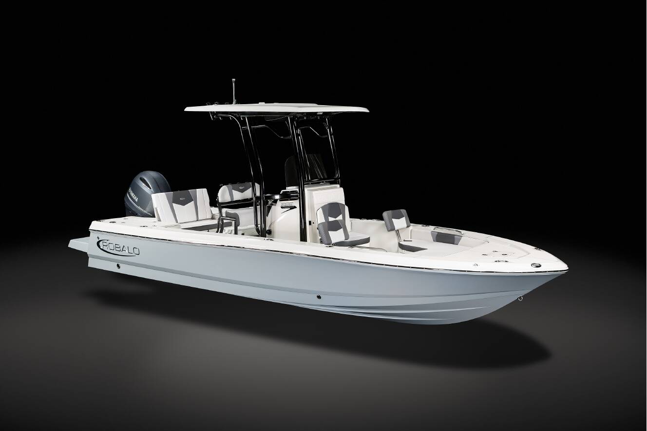 A photo of this 2024 Robalo 226 Cayman