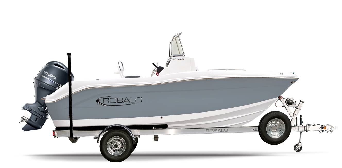 A photo of this 2024 Robalo R180