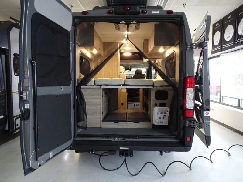 2025 WINNEBAGO SOLIS 59PX