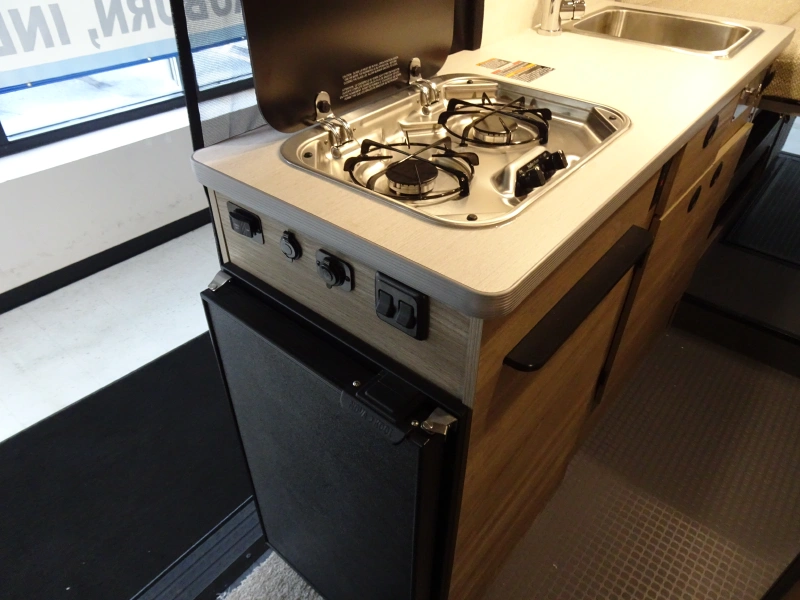 2025 WINNEBAGO SOLIS 59PX