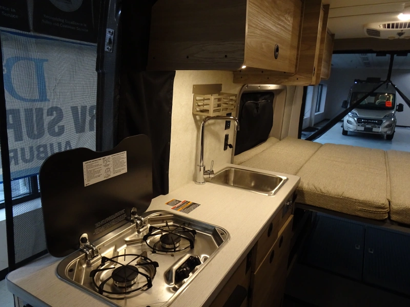2025 WINNEBAGO SOLIS 59PX