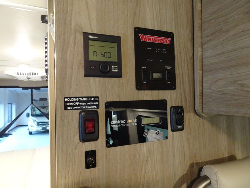 2025 WINNEBAGO SOLIS 59PX