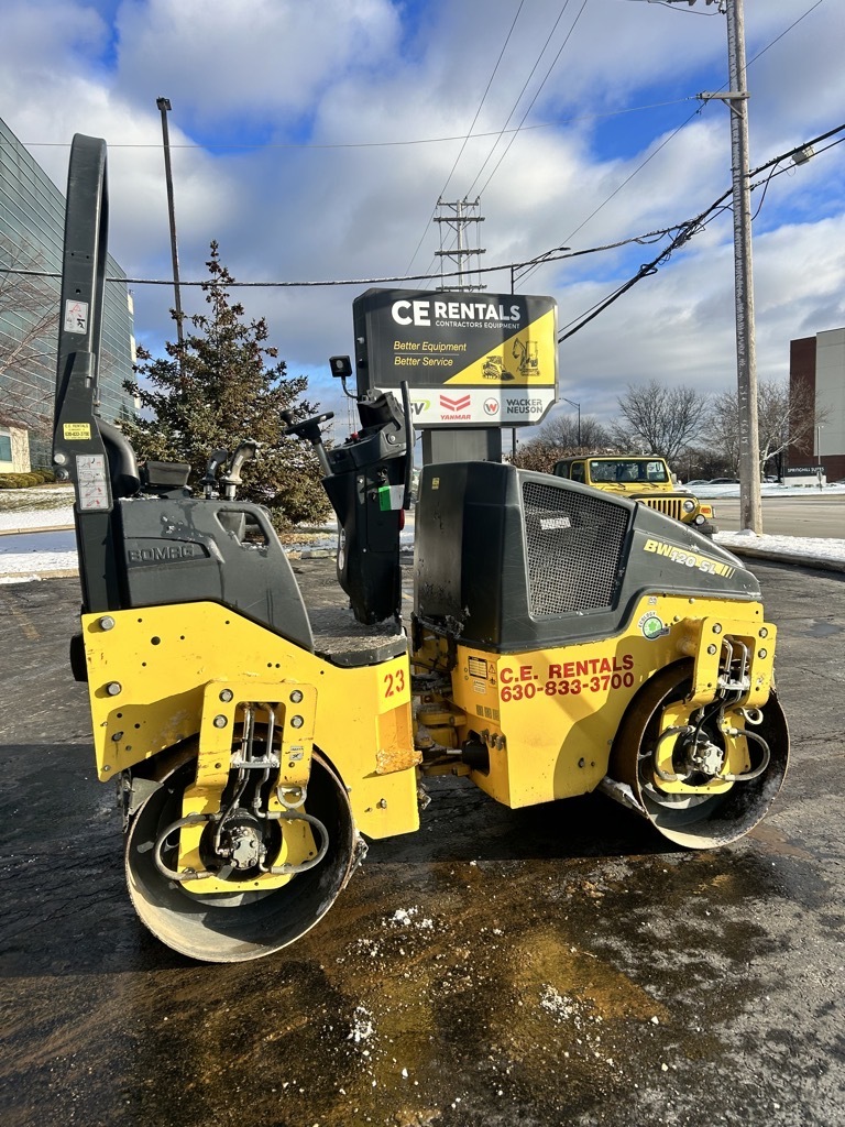 2019 BOMAG BW120 SL-5 in Elmhurst, IL