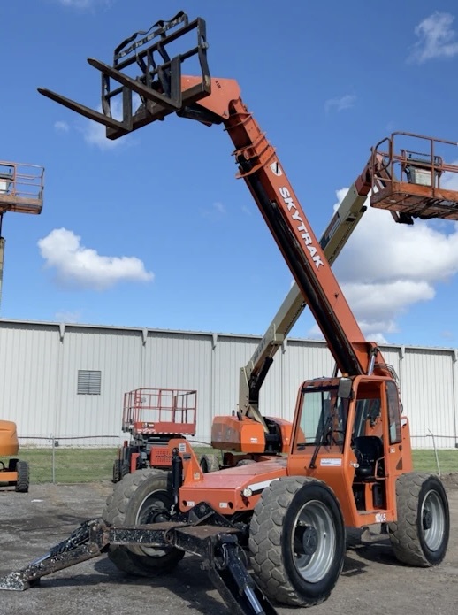 2018 SKYTRAK 10054 in Addison, TX