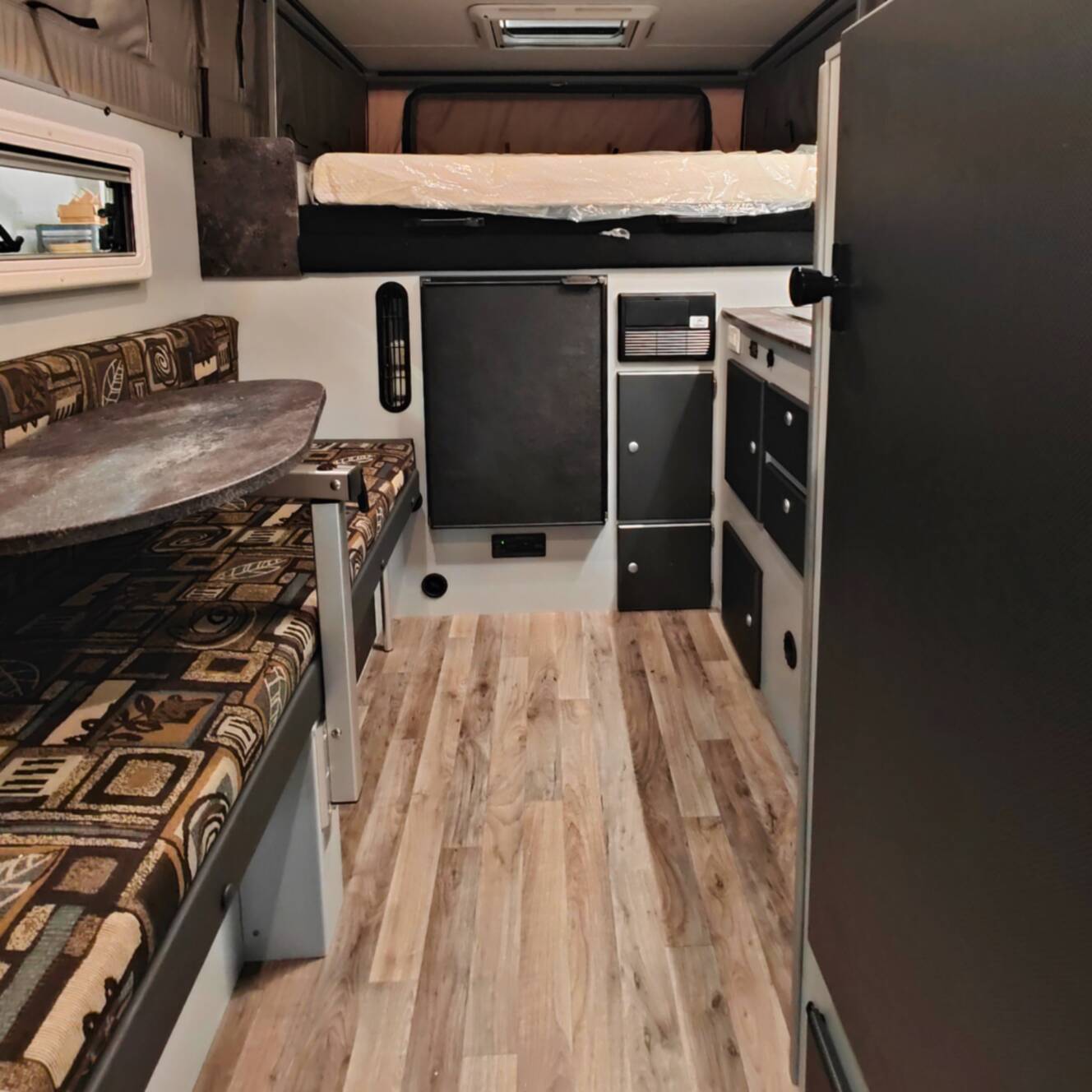 A photo of this 2024 Bundutecusa Free built for a Flatbed