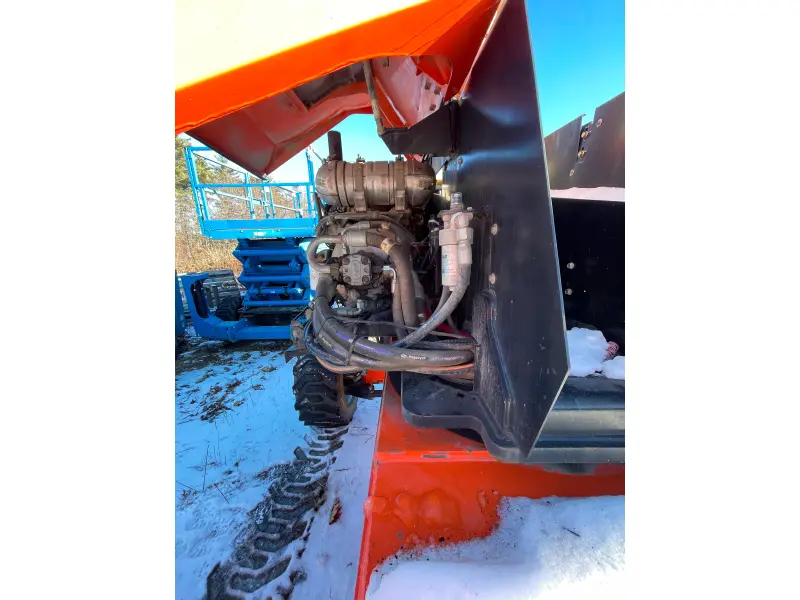 2016 JLG 660SJ