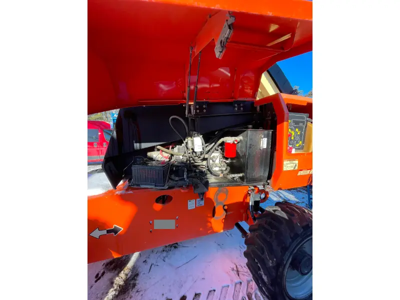 2016 JLG 660SJ
