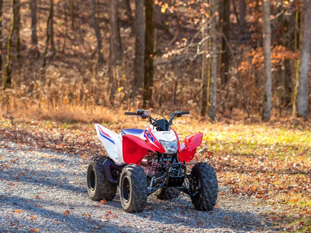 TX New 2025 Exmark Lazer Z Diesel 60 in. Yanmar 25 hp, Wichita