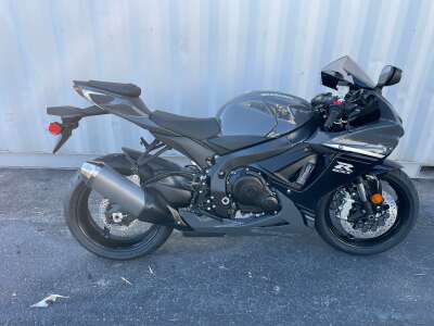 Suzuki GSX-R 600 (2008-10) - Motoclub Tingavert Suzuki GSX-R 600 (2008-10) - Motoclub Tingavert