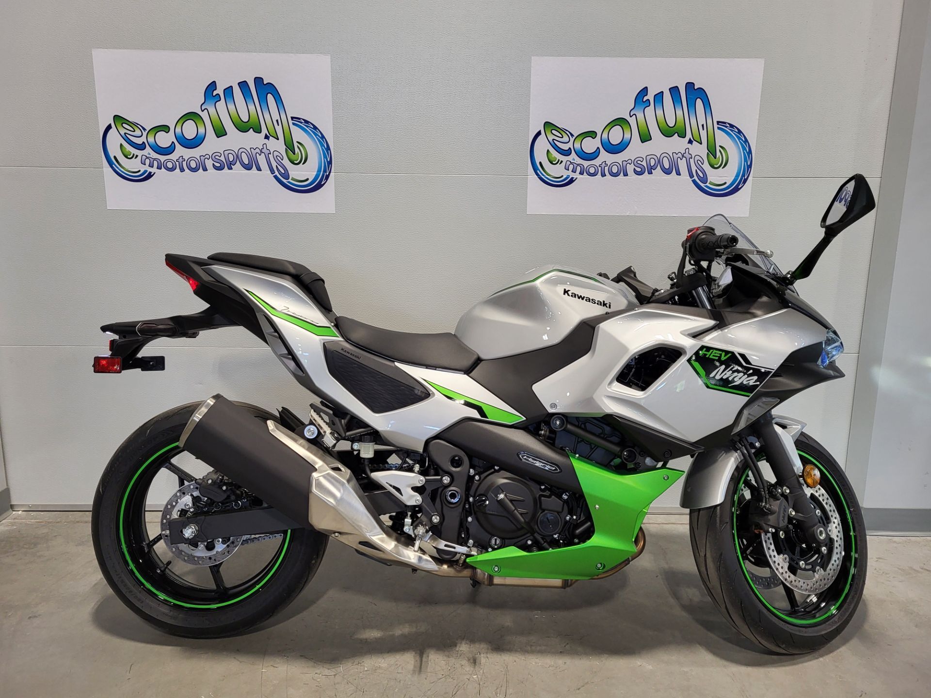 半額 2024 ナイデッカー VERVE JAPAN LTD 152