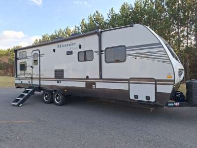 Winnebago Travel Trailer Campers For Sale in Wisconsin - RV Trader